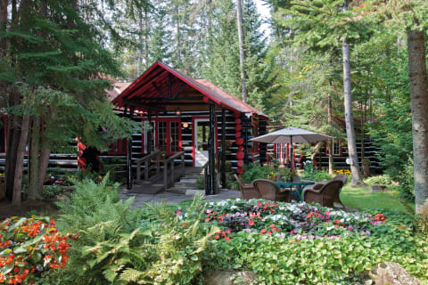 Killarney Lodge
