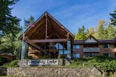Nisqually Lodge