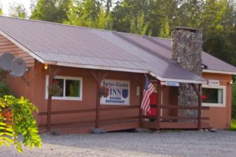 Swiss Alaska Inn