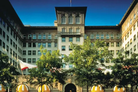 Beverly Wilshire (a Four Seasons Hotel)