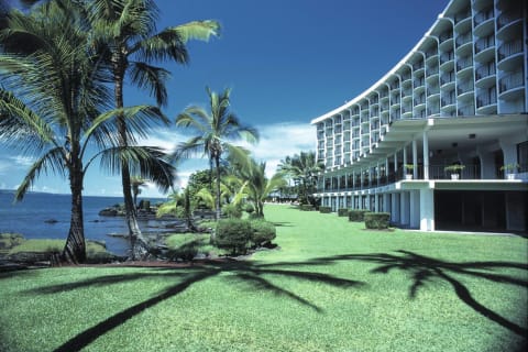 Castle Hilo Hawaiian Hotel