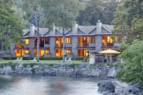 Galiano Oceanfront Inn & Spa