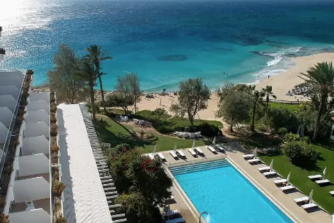 Badeferien im Grecian Sands