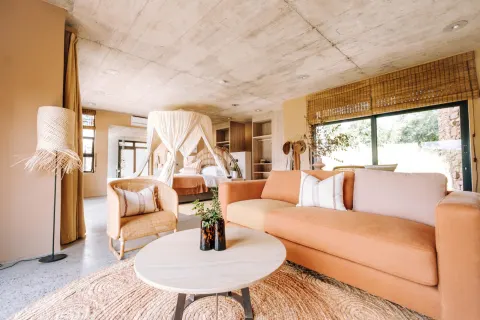 Mthembu Lodge
