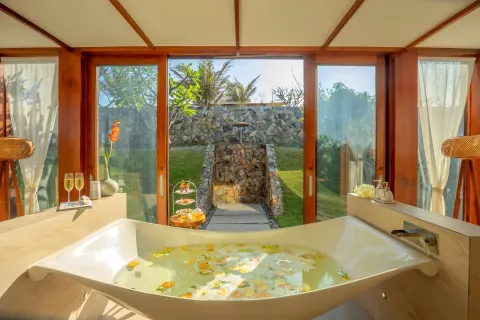 Fusion Resort Cam Ranh