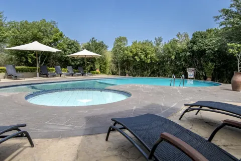 Ashnil Mara Camp