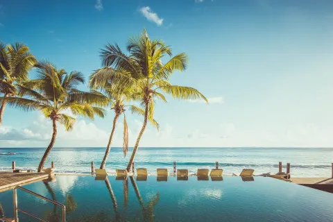 Carana Beach Hotel