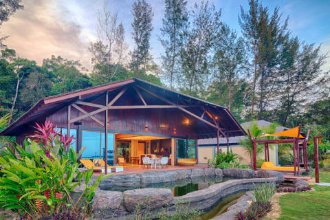 Borneo Eagle Resort