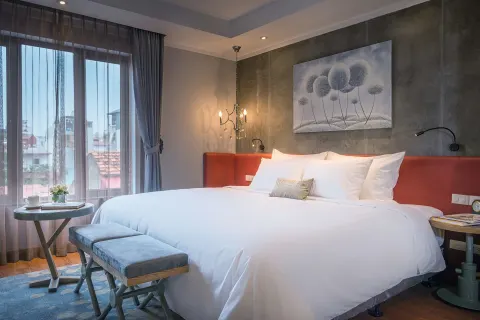 Bespoke Trendy Hotel Hanoi