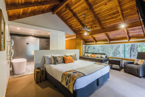Grand Mercure Puka Park Resort