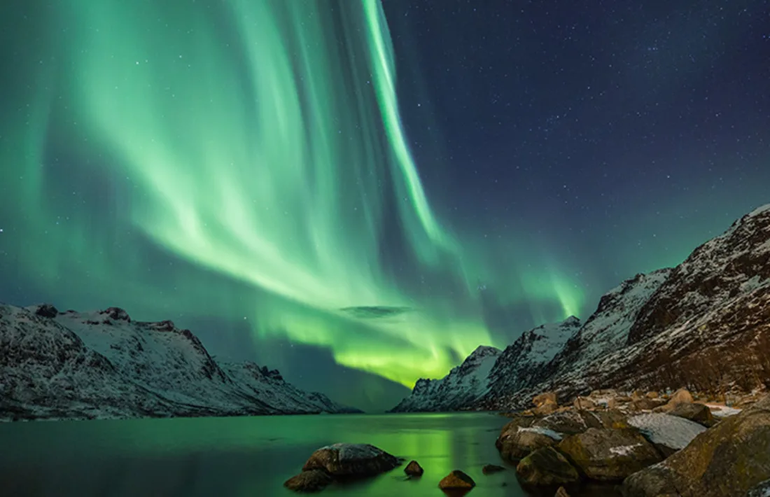 Nordlicht mit Berge, Island Nordlicht mit Berge, Island