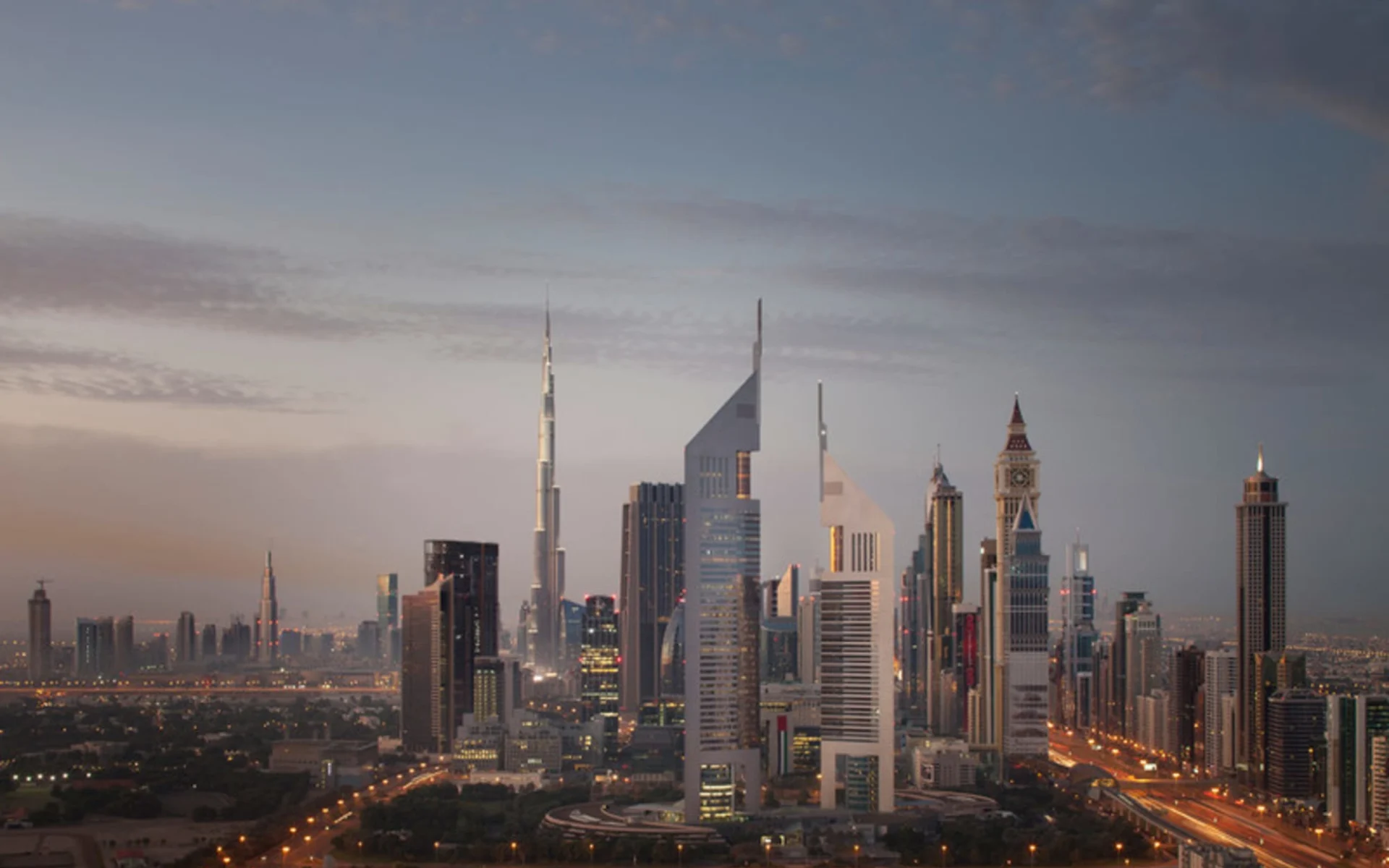 Jumeirah Emirates Towers in Dubai: Jumeirah Emirates Towers in Dubai: