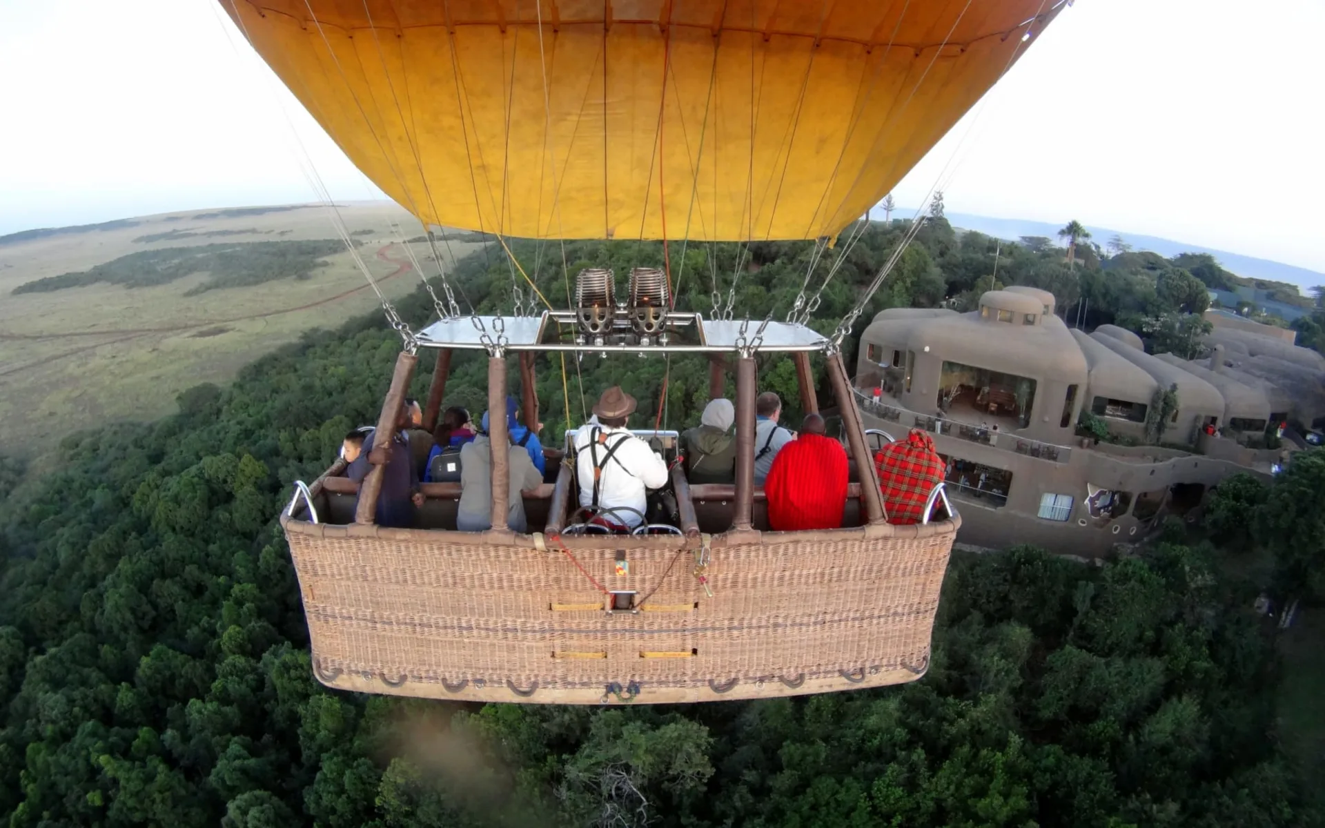 Mara Serena Safari Lodge in Masai Mara: activities: Mara Serena Safari Lodge in Masai Mara: activities: