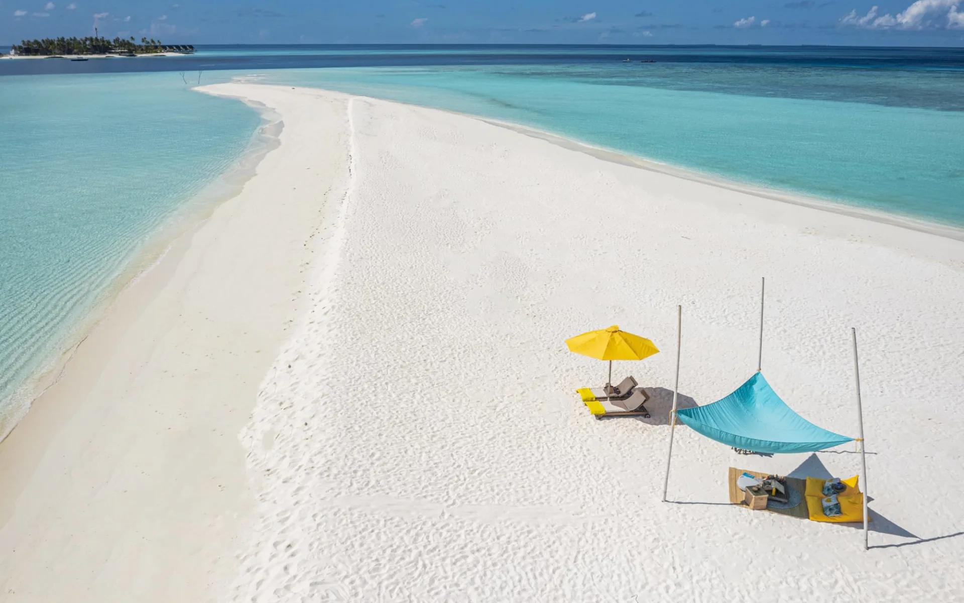 Fushifaru Maldives in Lhaviyani-Atoll: Sandbank Excursion Fushifaru Maldives in Lhaviyani-Atoll: Sandbank Excursion