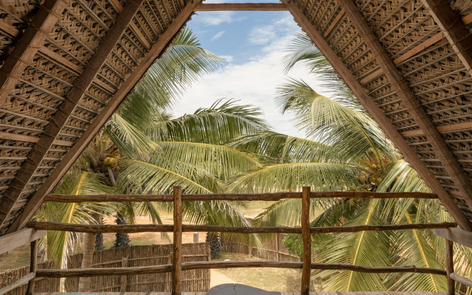 Elements Beach & Nature Resort in Kalpitiya: Palm Tree House Elements Beach & Nature Resort in Kalpitiya: Palm Tree House
