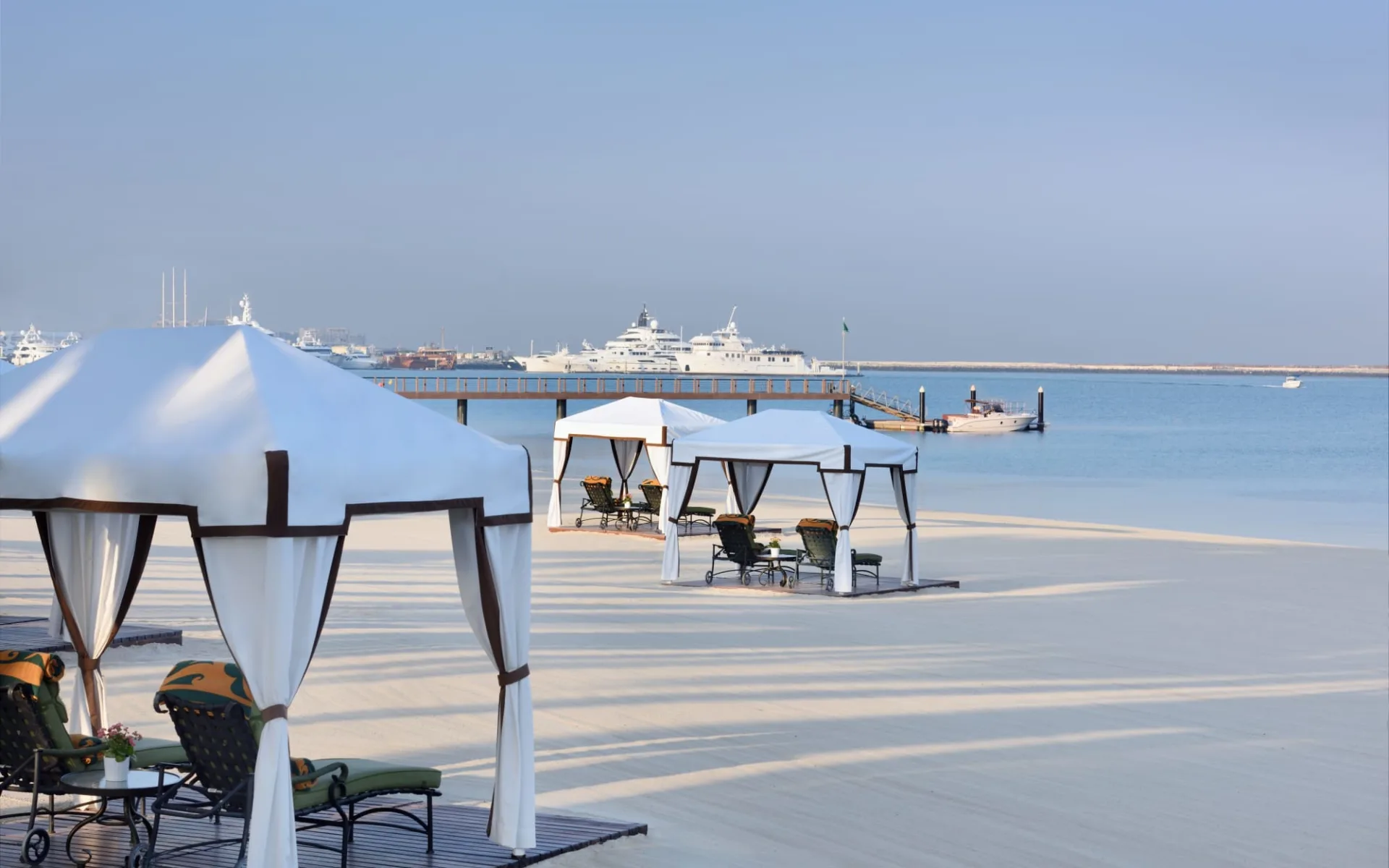 Arabian Court at One&Only Royal Mirage in Dubai: beach: Arabian Court at One&Only Royal Mirage in Dubai: beach: