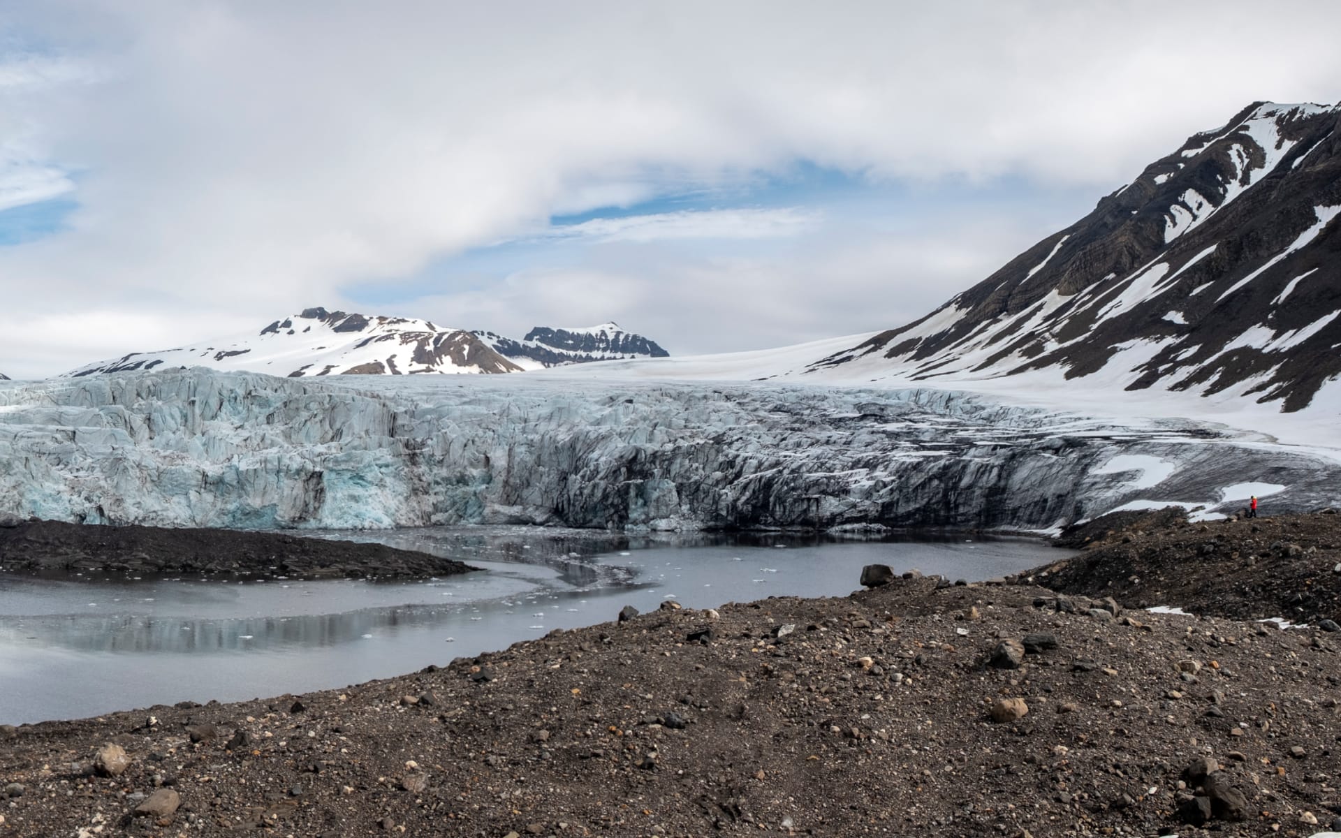 Im Reich des Eisbären ab Longyearbyen: Burgerbukta_Photo_Andrea_Klaussner Im Reich des Eisbären ab Longyearbyen: Burgerbukta_Photo_Andrea_Klaussner