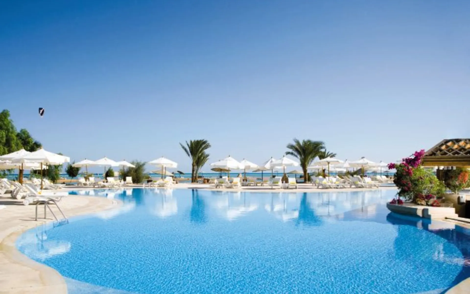 Badeferien im Mövenpick Resort & Spa El Gouna: El_Gouna_pool Badeferien im Mövenpick Resort & Spa El Gouna: El_Gouna_pool