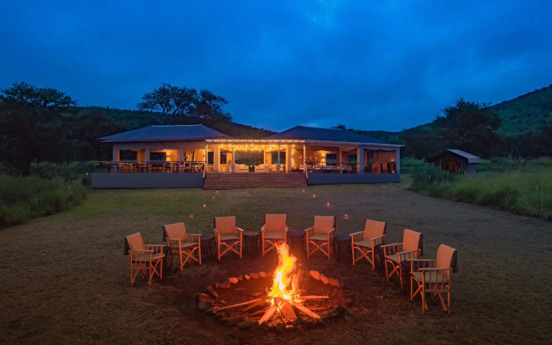 Dunia Camp in Serengeti: exterior: Dunia Camp in Serengeti: exterior: