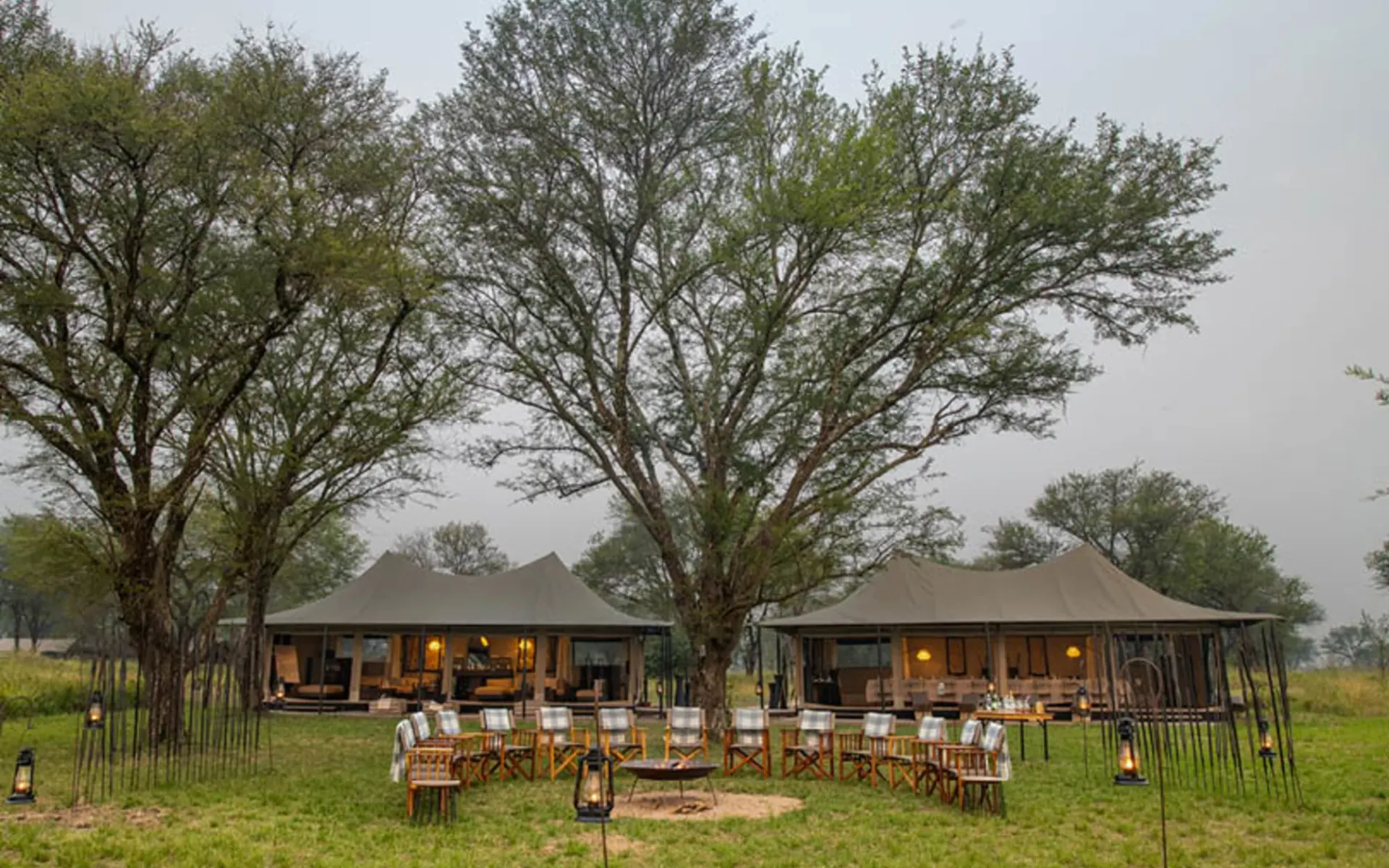 Ubuntu Migration Camp in Serengeti: exterior: Ubuntu Migration Camp in Serengeti: exterior: