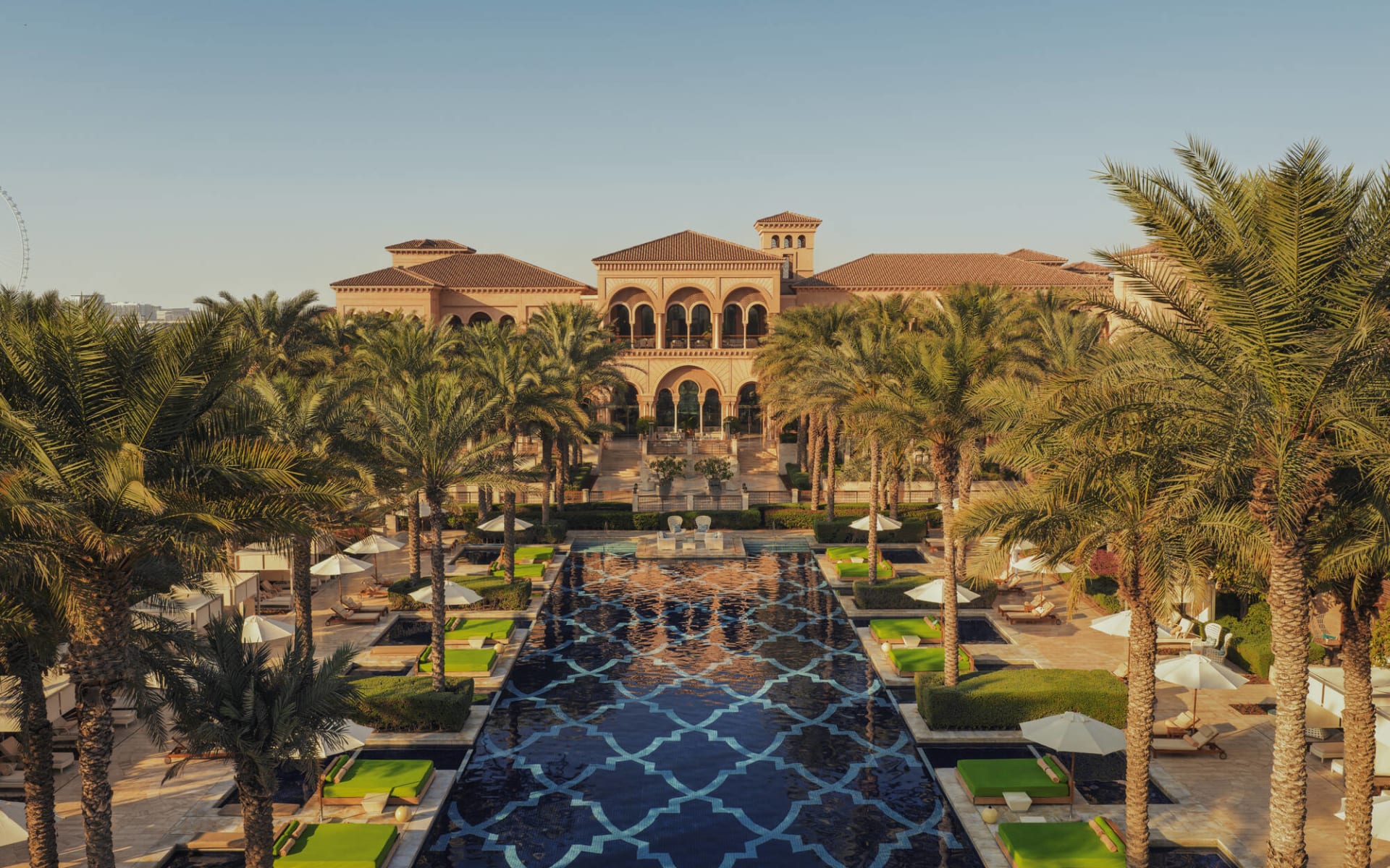 One&Only The Palm in Dubai: exterior: One&Only The Palm in Dubai: exterior: