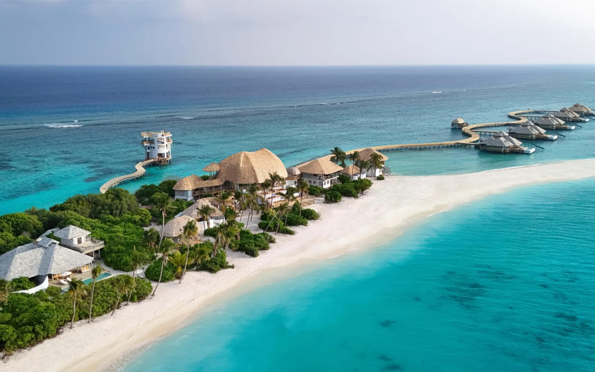 Soneva Secret in Haa-Dhaalu-Atoll: Island Aerial Soneva Secret in Haa-Dhaalu-Atoll: Island Aerial