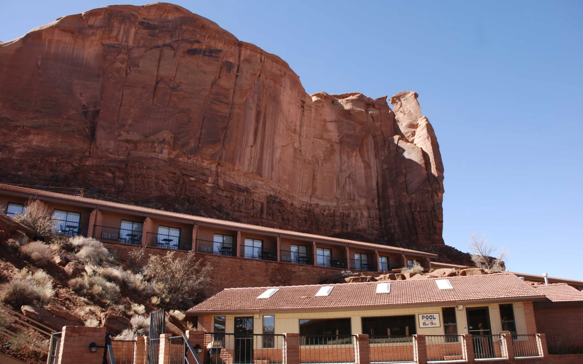 Goulding's Lodge in Monument Valley:  Pool_Lodge-Ext (2)