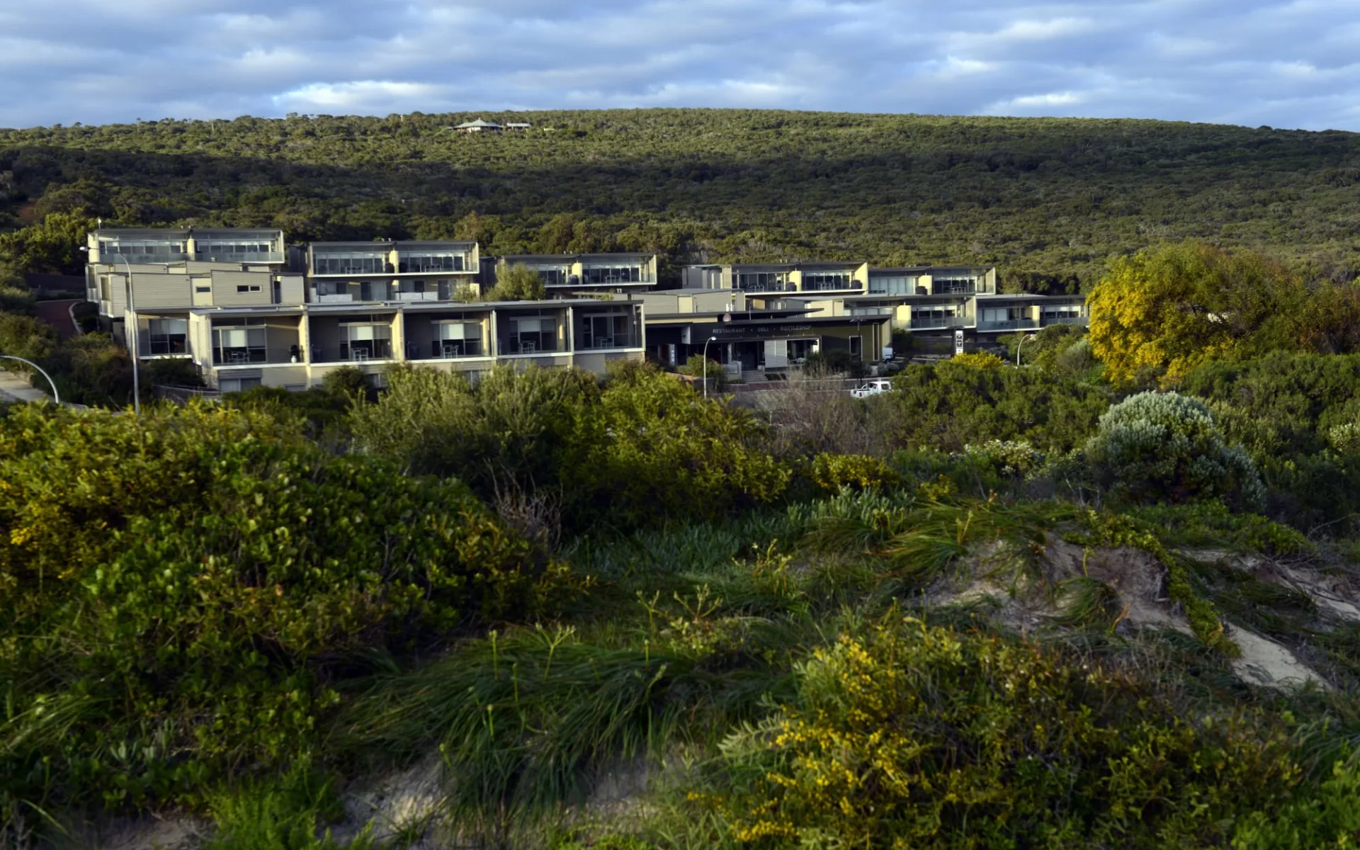 Smiths Beach Resort in Margaret River: Set within national Park Smiths Beach Resort in Margaret River: Set within national Park