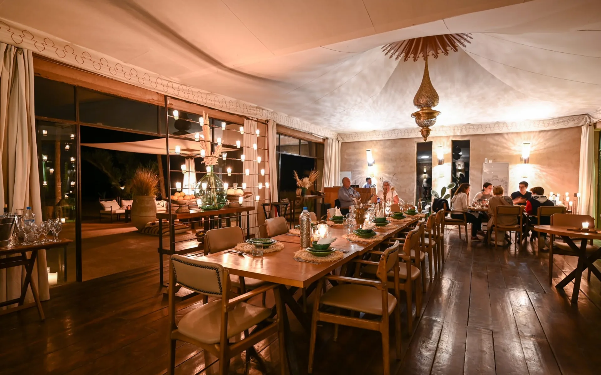 The White Camel Lodge in Agafay: f&b: The White Camel Lodge in Agafay: f&b:
