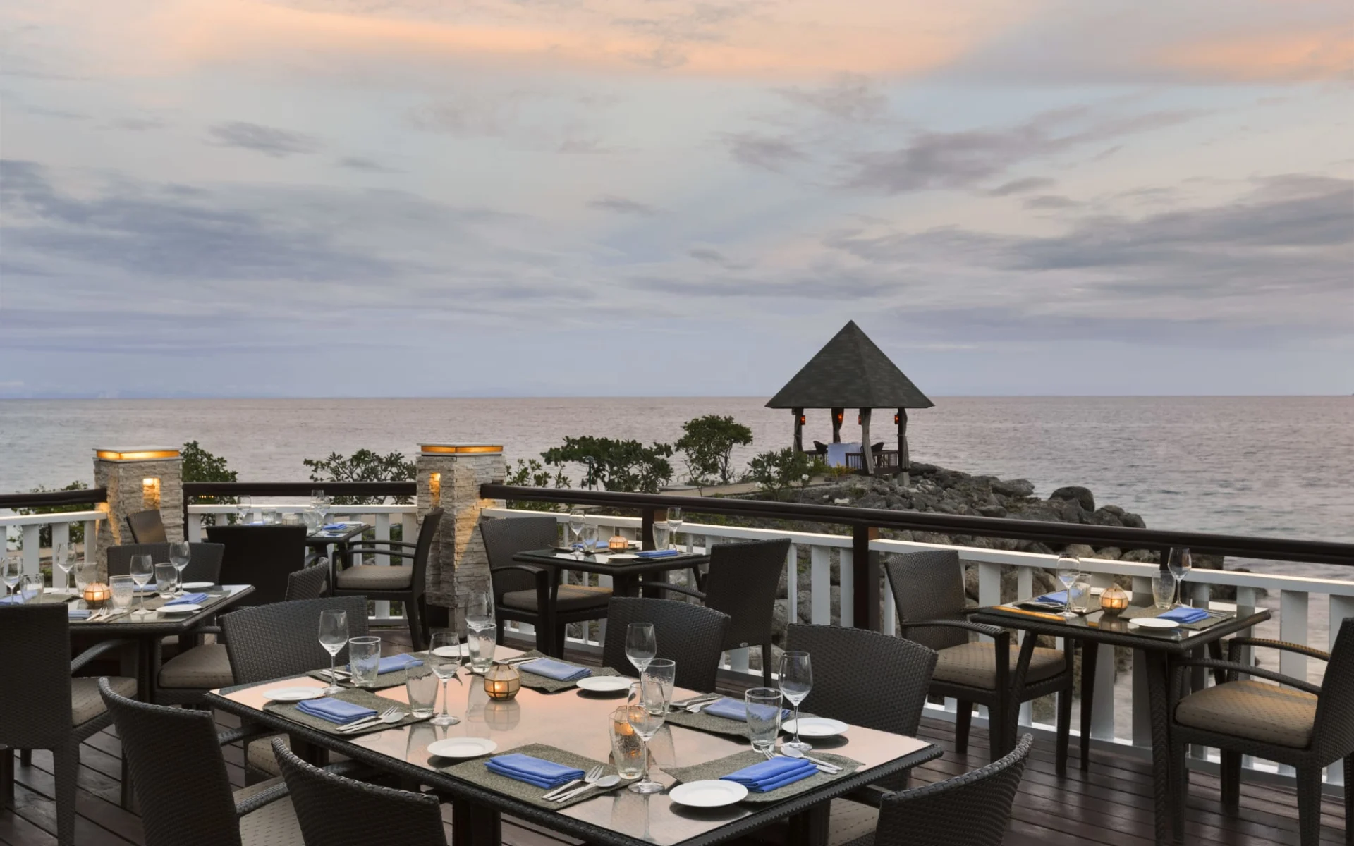 Shangri-La's Mactan Resort & Spa in Cebu: Cowrie Cove Shangri-La's Mactan Resort & Spa in Cebu: Cowrie Cove