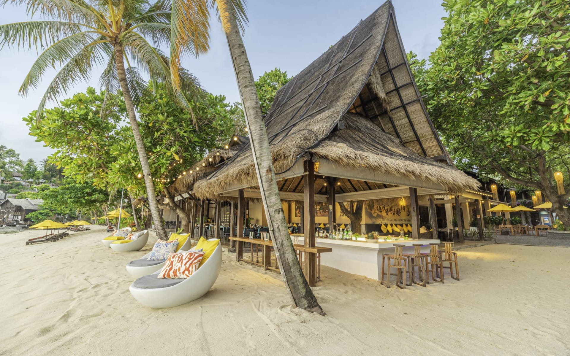 Buri Rasa Village Phangan in Ko Phangan: The Beach Club Restaurant Buri Rasa Village Phangan in Ko Phangan: The Beach Club Restaurant