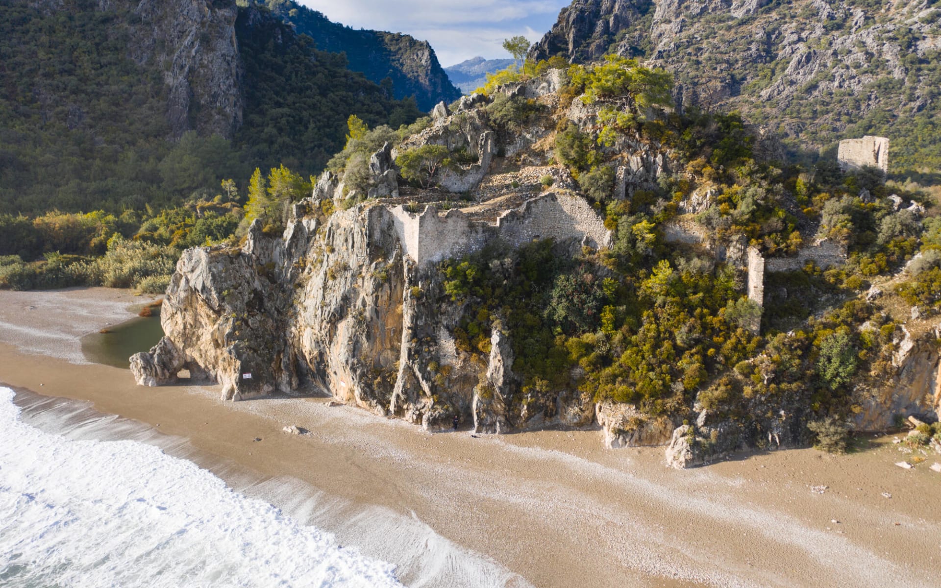 Badeferien im Maxx Royal Kemer Resort ab Belek: Felsen_Türkei Badeferien im Maxx Royal Kemer Resort ab Belek: Felsen_Türkei