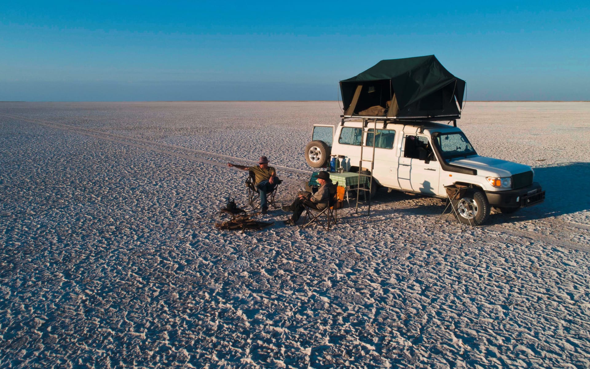 Botswana hautnah: Safari im 4x4 ab Maun: fz Travel Adventure - Camping Pfanne Botswana hautnah: Safari im 4x4 ab Maun: fz Travel Adventure - Camping Pfanne