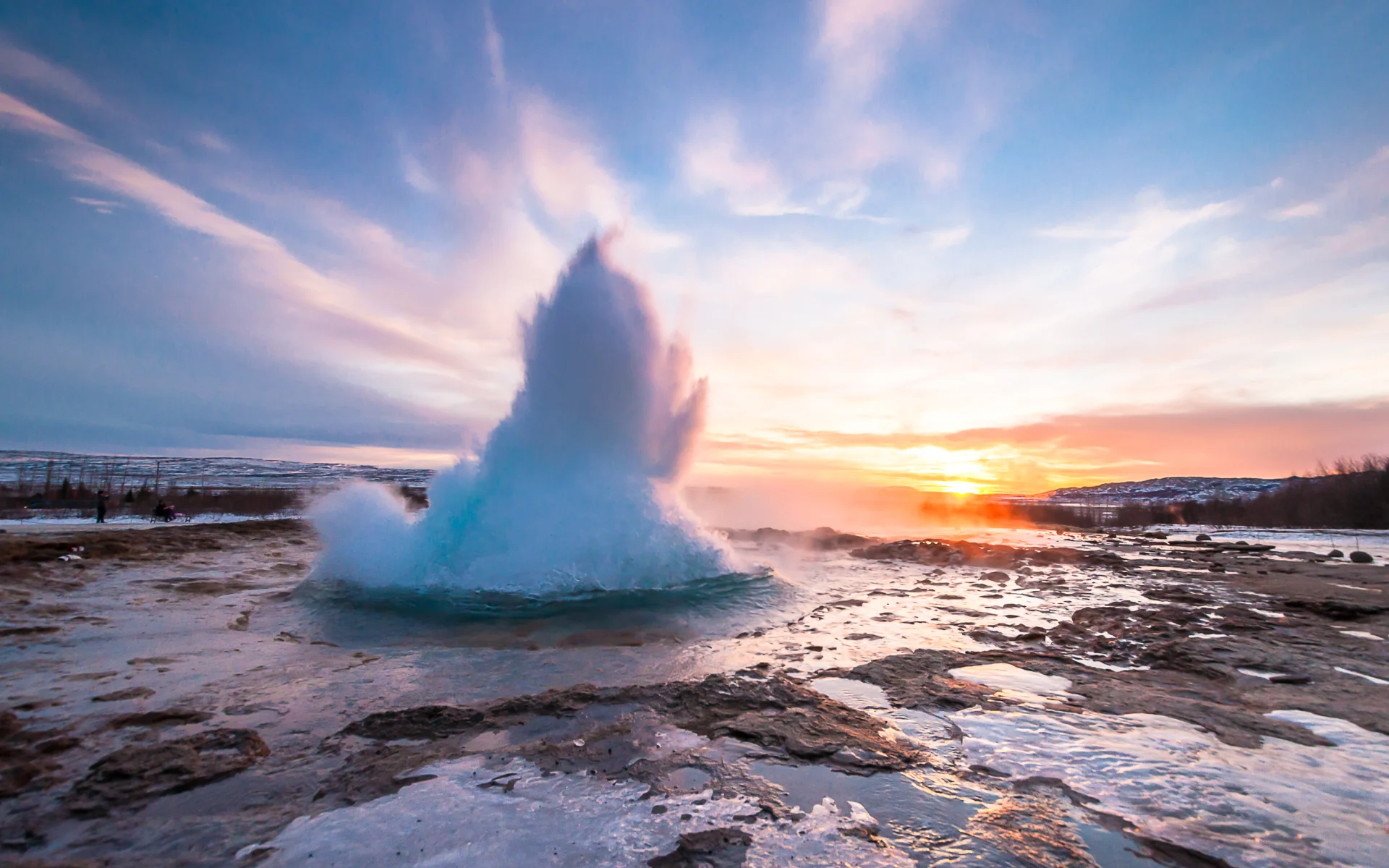 Expedition Feuer und Eis - Rund um Island mit der MS Seaventure ab Reykjavik: Gysir_Island Expedition Feuer und Eis - Rund um Island mit der MS Seaventure ab Reykjavik: Gysir_Island
