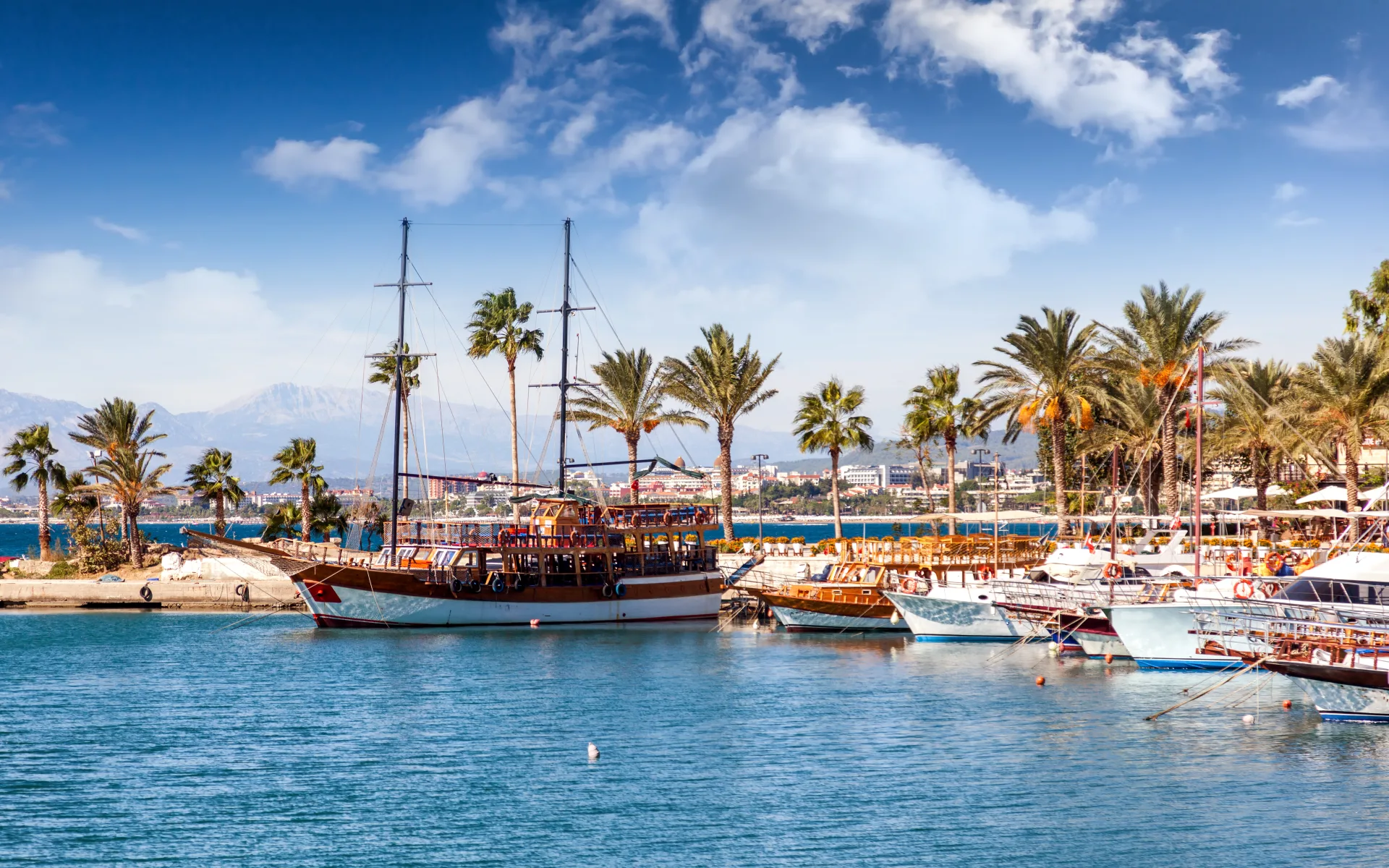 Badeferien im Ali Bey Resort Sorgun ab Antalya: Hafen_Türkei Badeferien im Ali Bey Resort Sorgun ab Antalya: Hafen_Türkei