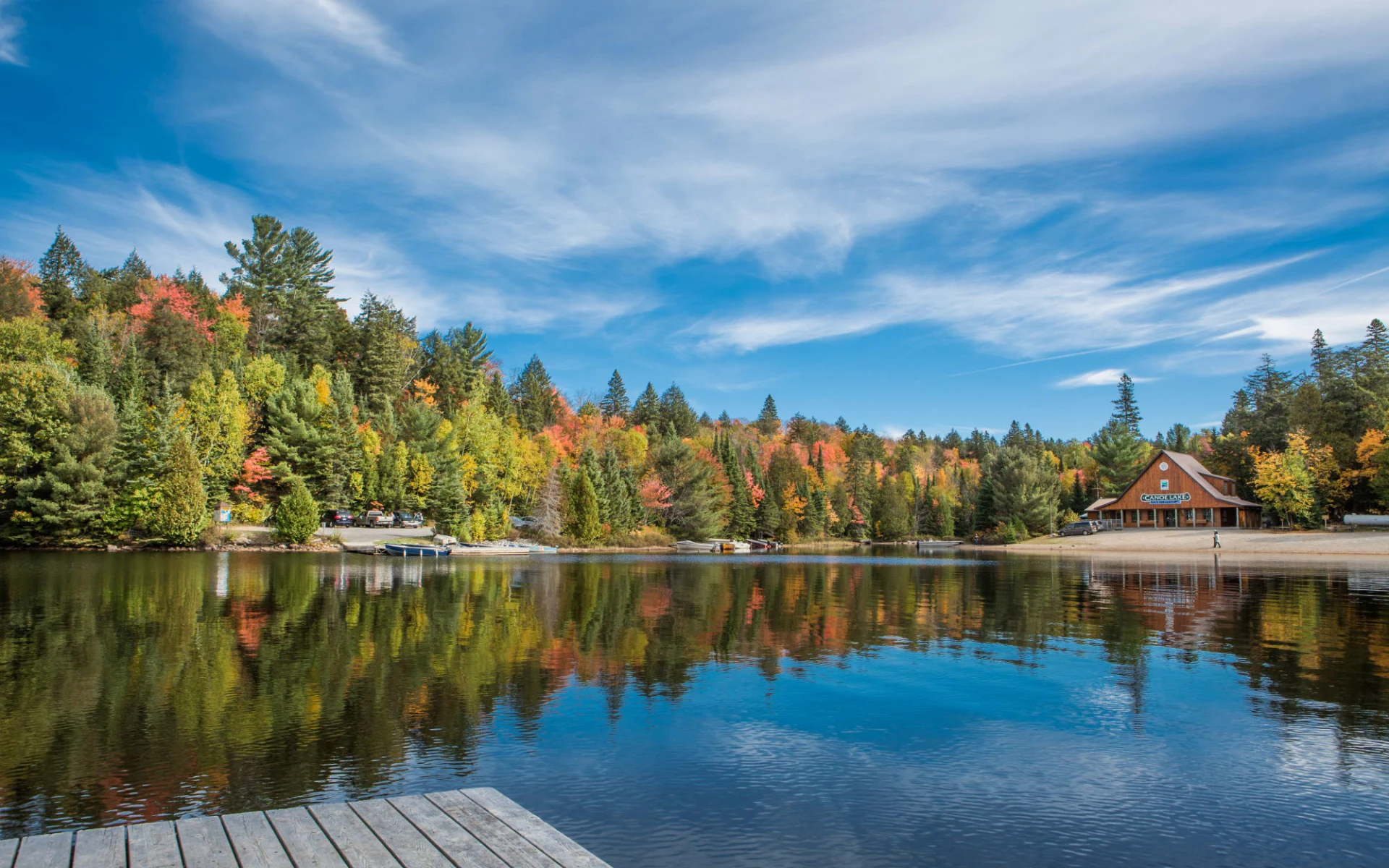 Kanu- & Hüttenabenteuer im Algonquin Provinzpark ab South River: Kanada - Algonquin Provincial Park - Aussicht auf See