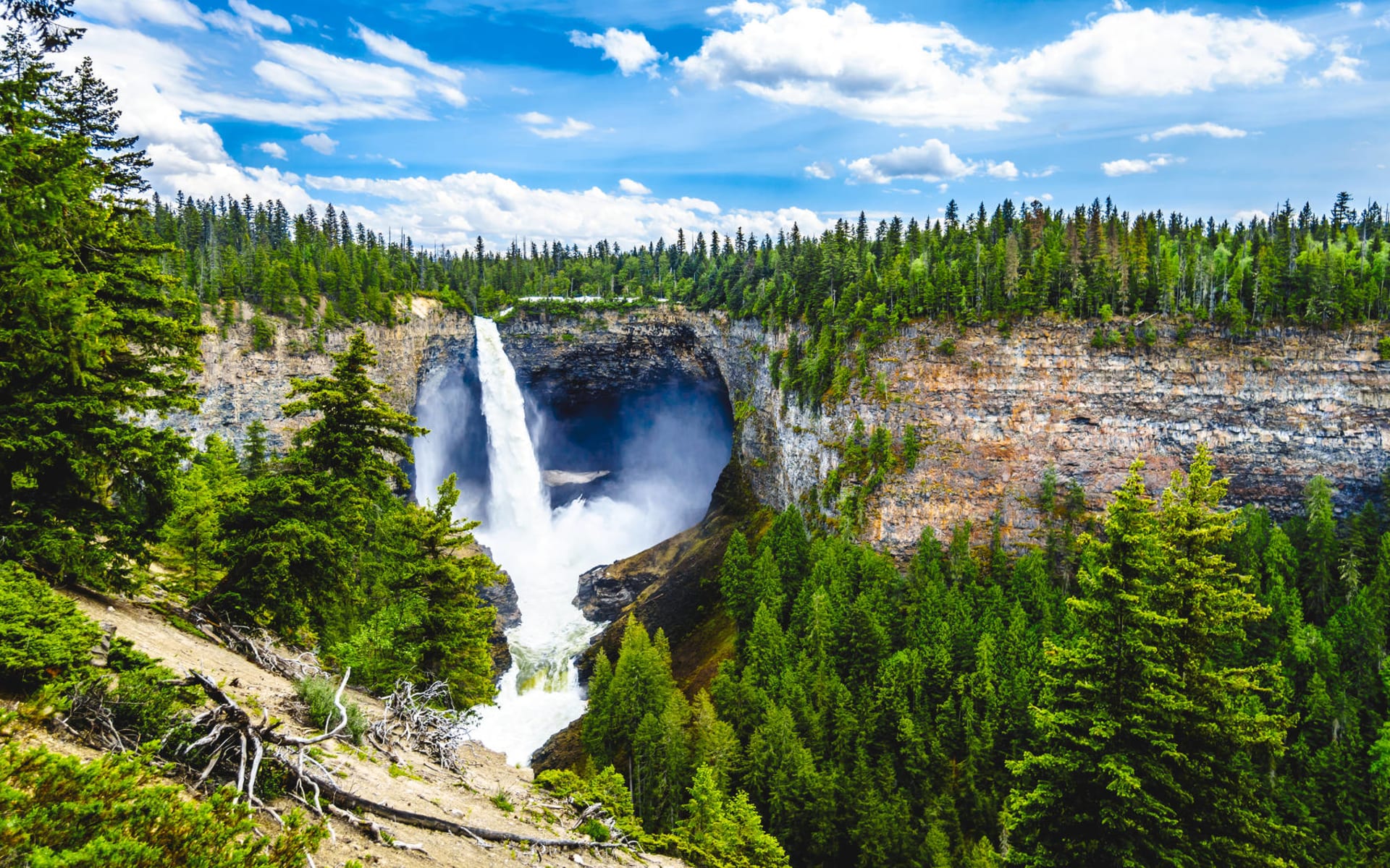 Wettstone Guest Ranch in Bridge Lake: kanada_cariboo_gebirge_british_columbia Wettstone Guest Ranch in Bridge Lake: kanada_cariboo_gebirge_british_columbia