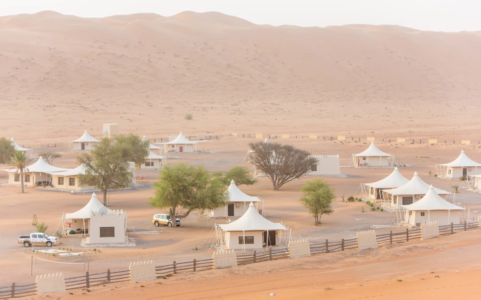 Desert Nights Resort in Wahiba Sands: exterior: Desert Nights Resort in Wahiba Sands: exterior: