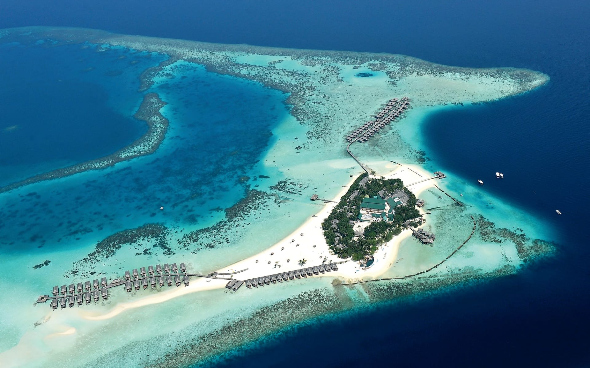 Constance Moofushi Maldives in Ari-Atoll: exterior: Constance Moofushi Maldives in Ari-Atoll: exterior: