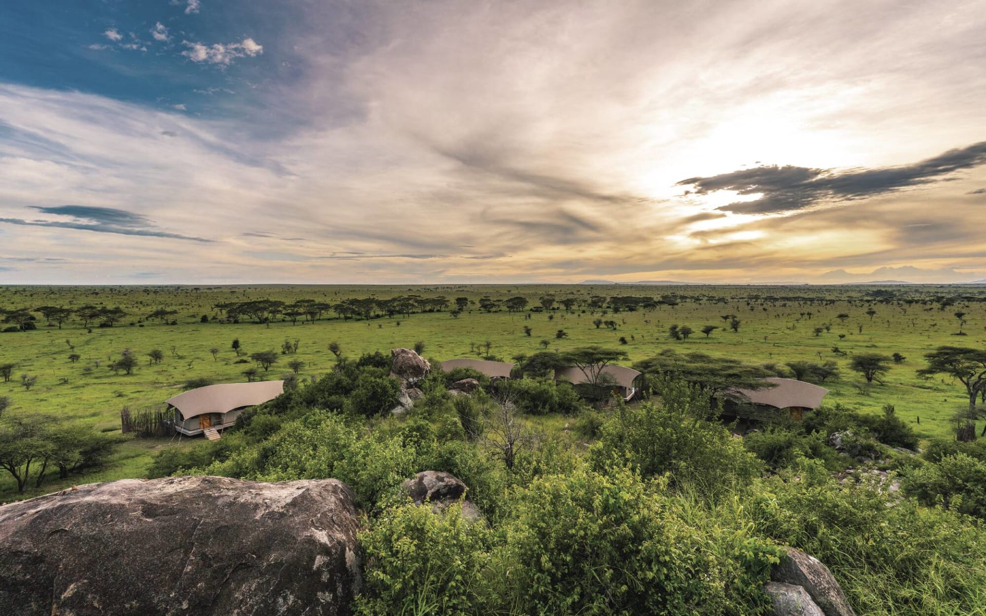 Lemala Nanyukie Lodge in Serengeti: location: Lemala Nanyukie Lodge in Serengeti: location: