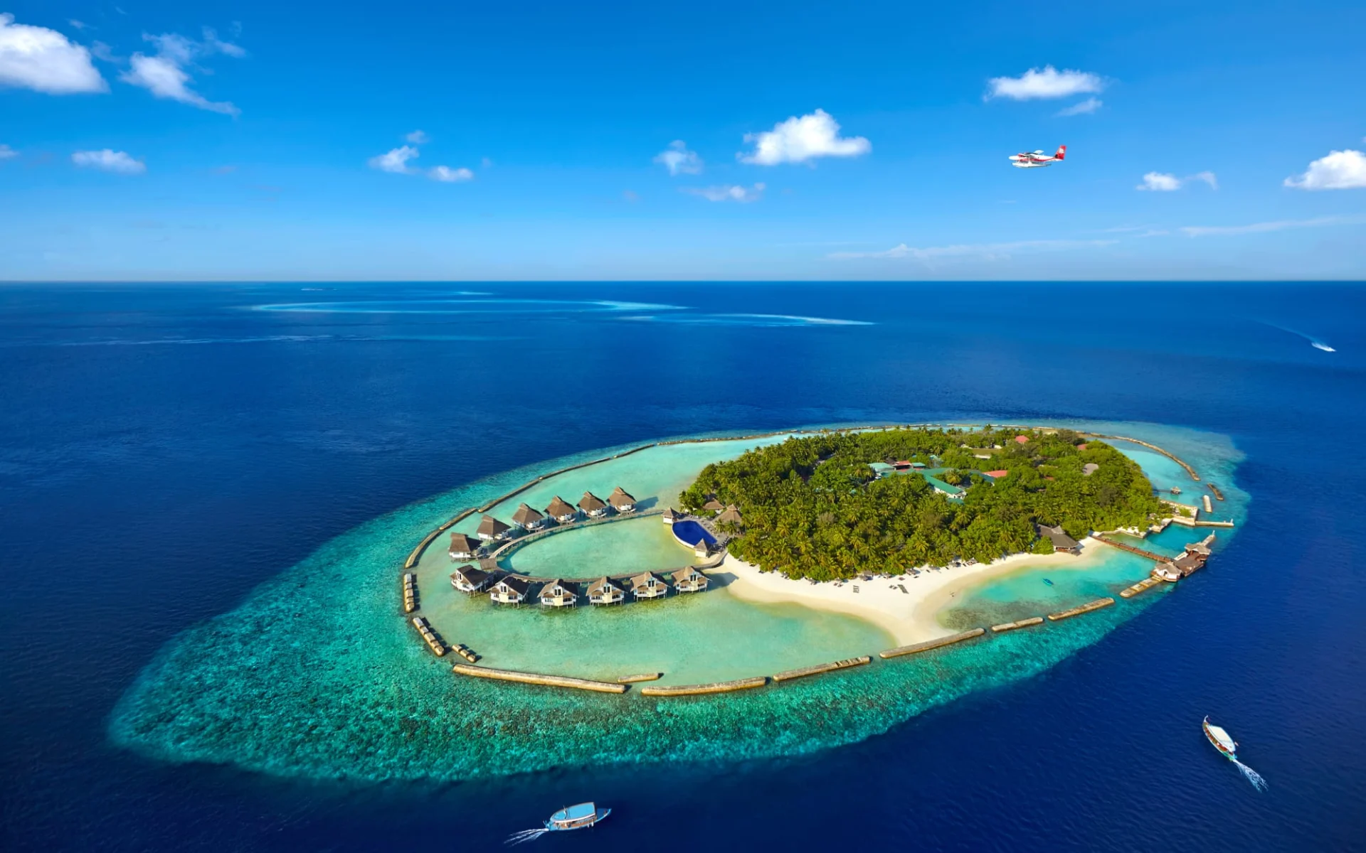 Ellaidhoo Maldives by Cinnamon in Ari-Atoll: location: Ellaidhoo Maldives by Cinnamon in Ari-Atoll: location:
