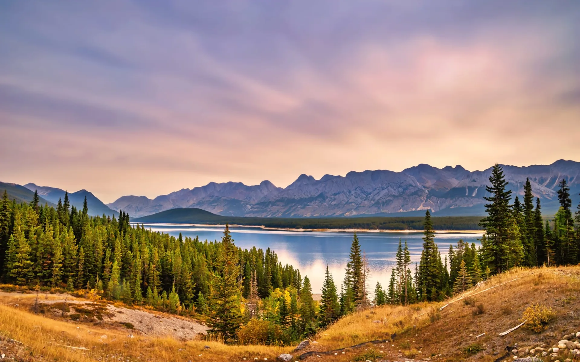City Experience Calgary & beyond: Lower_Kananaskis_Lake_Alberta_Kanada City Experience Calgary & beyond: Lower_Kananaskis_Lake_Alberta_Kanada