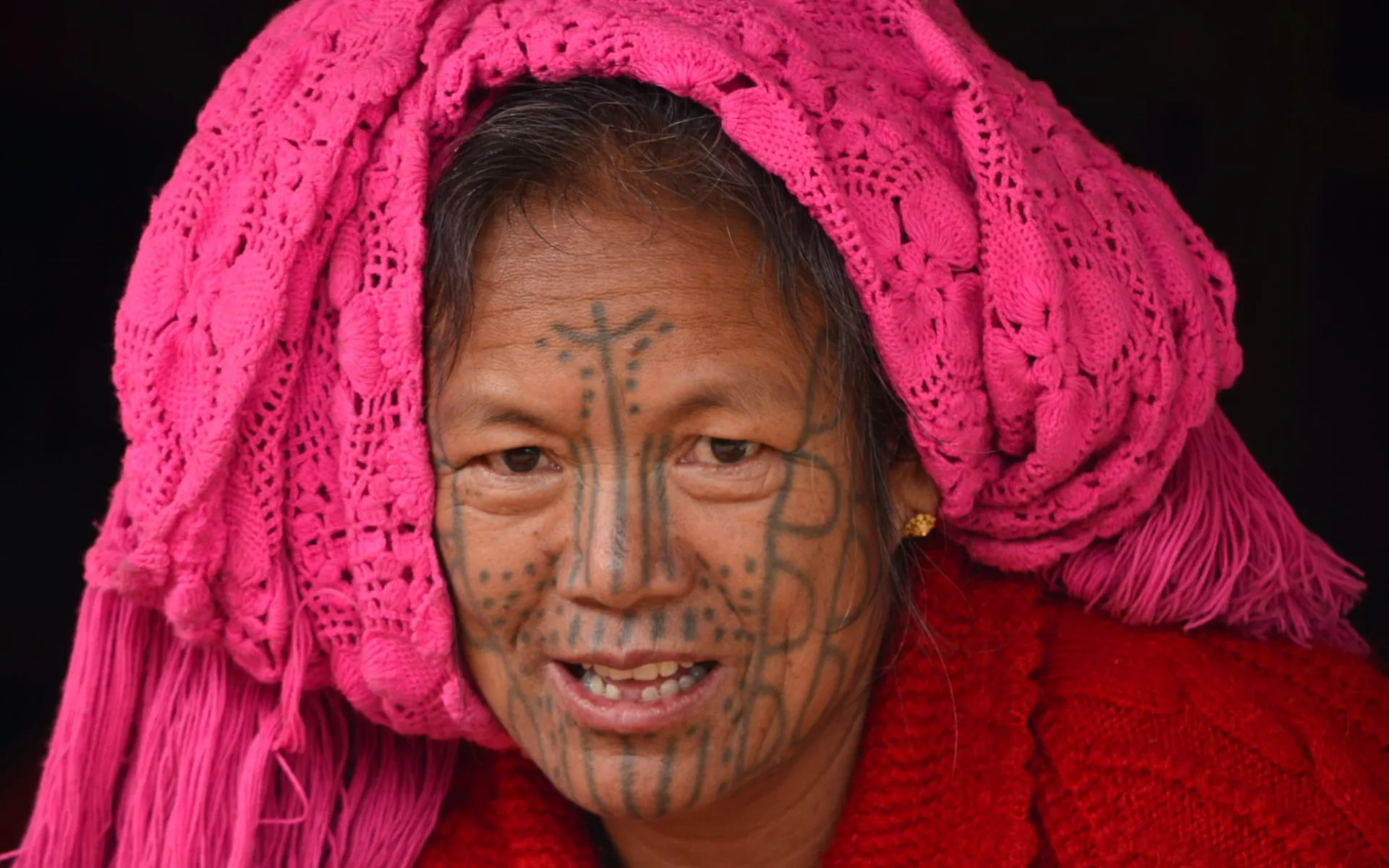 Ausflug in die Chin Berge ab Bagan: Myanmar Chin State People