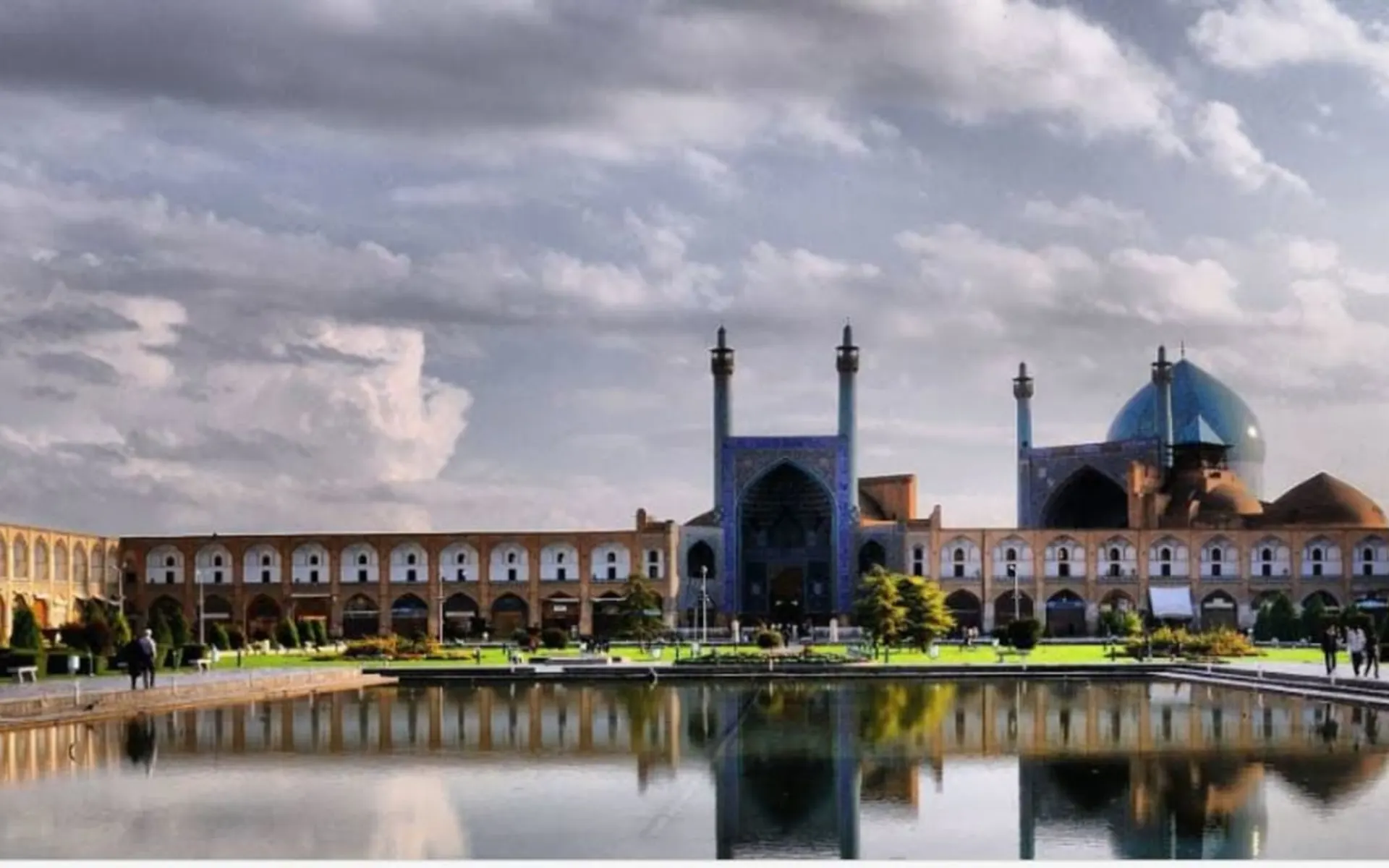 Best of Persia in 12 Tagen ab Teheran: Naqshe Jahan square, Isfahan Best of Persia in 12 Tagen ab Teheran: Naqshe Jahan square, Isfahan