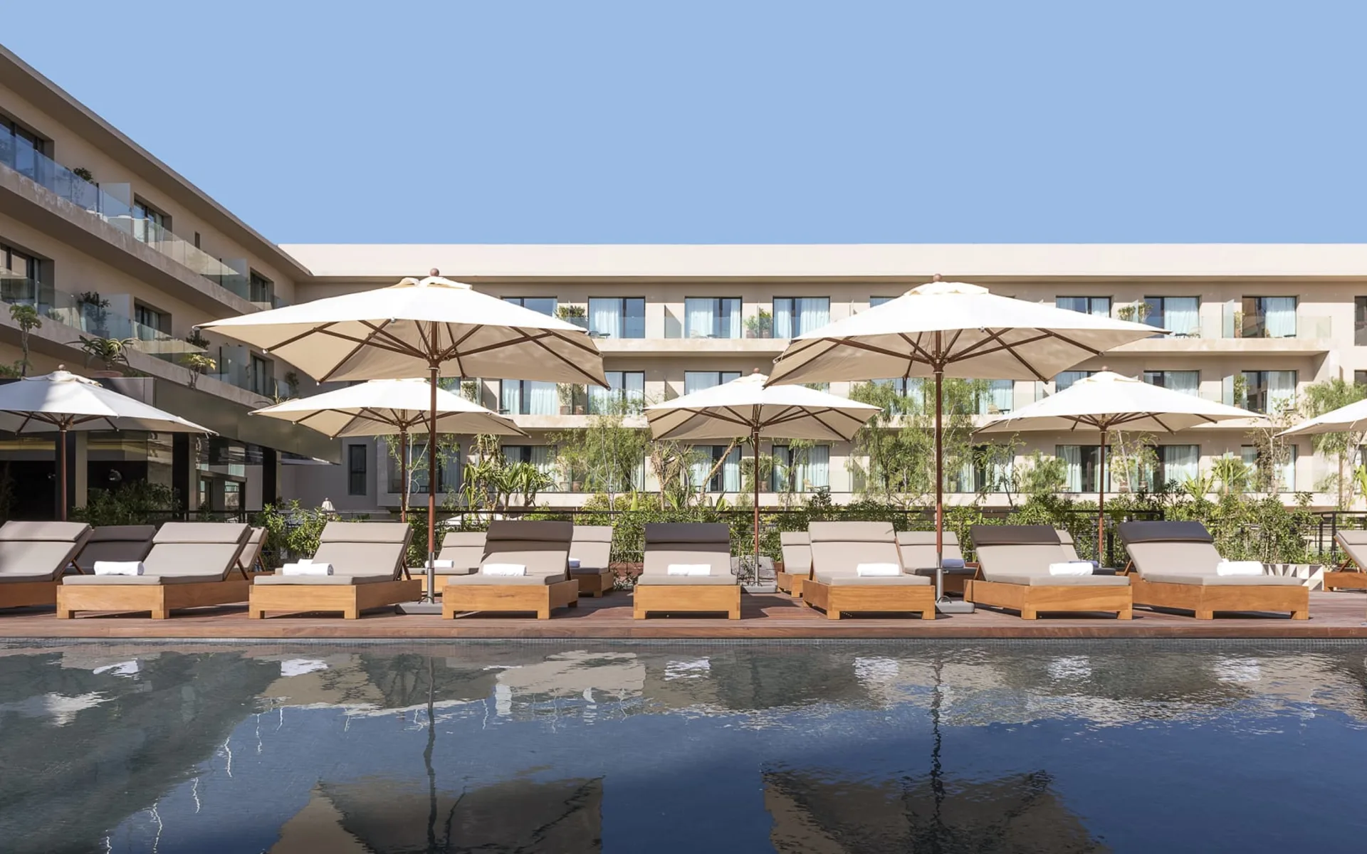 Radisson Blu Hotel in Marrakesch: pool: Radisson Blu Hotel in Marrakesch: pool: