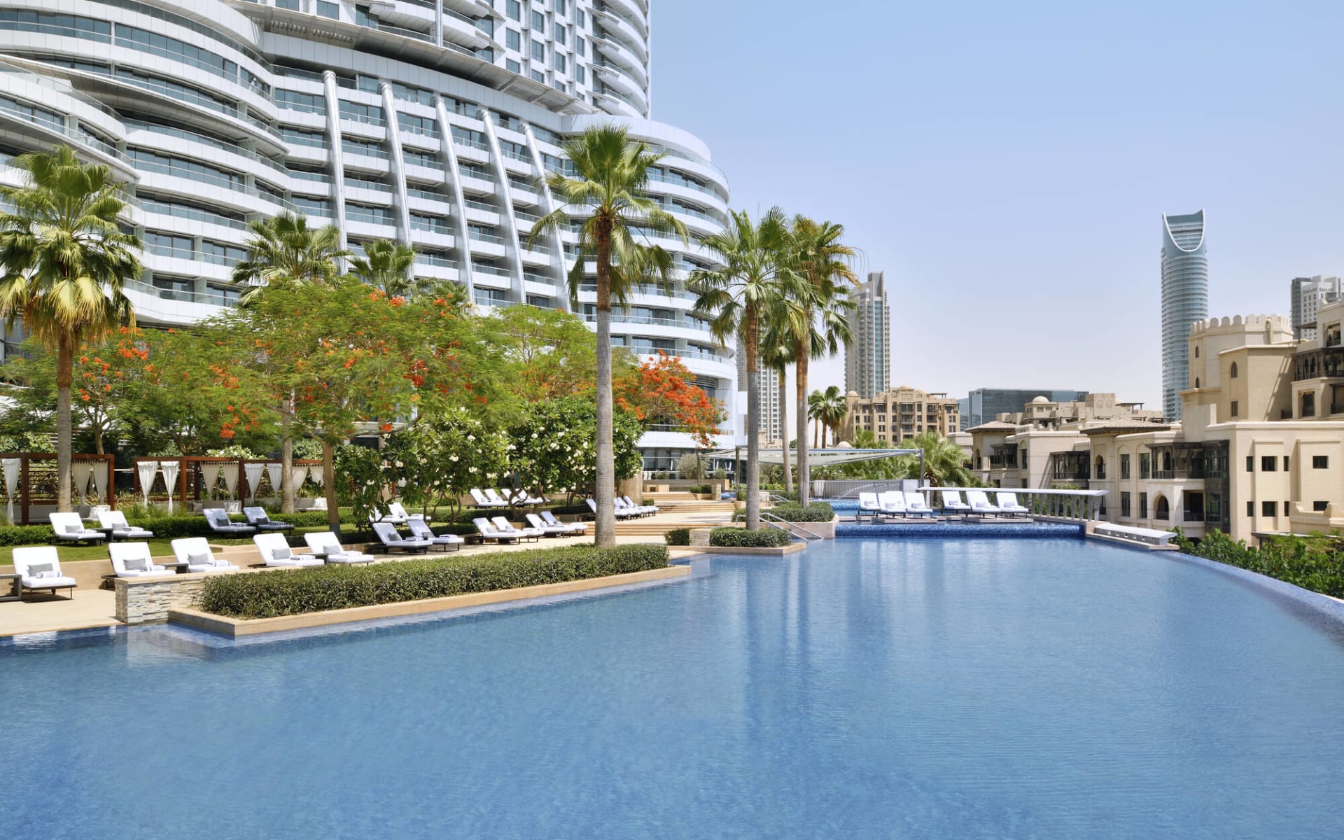Address Downtown in Dubai: pool: Address Downtown in Dubai: pool:
