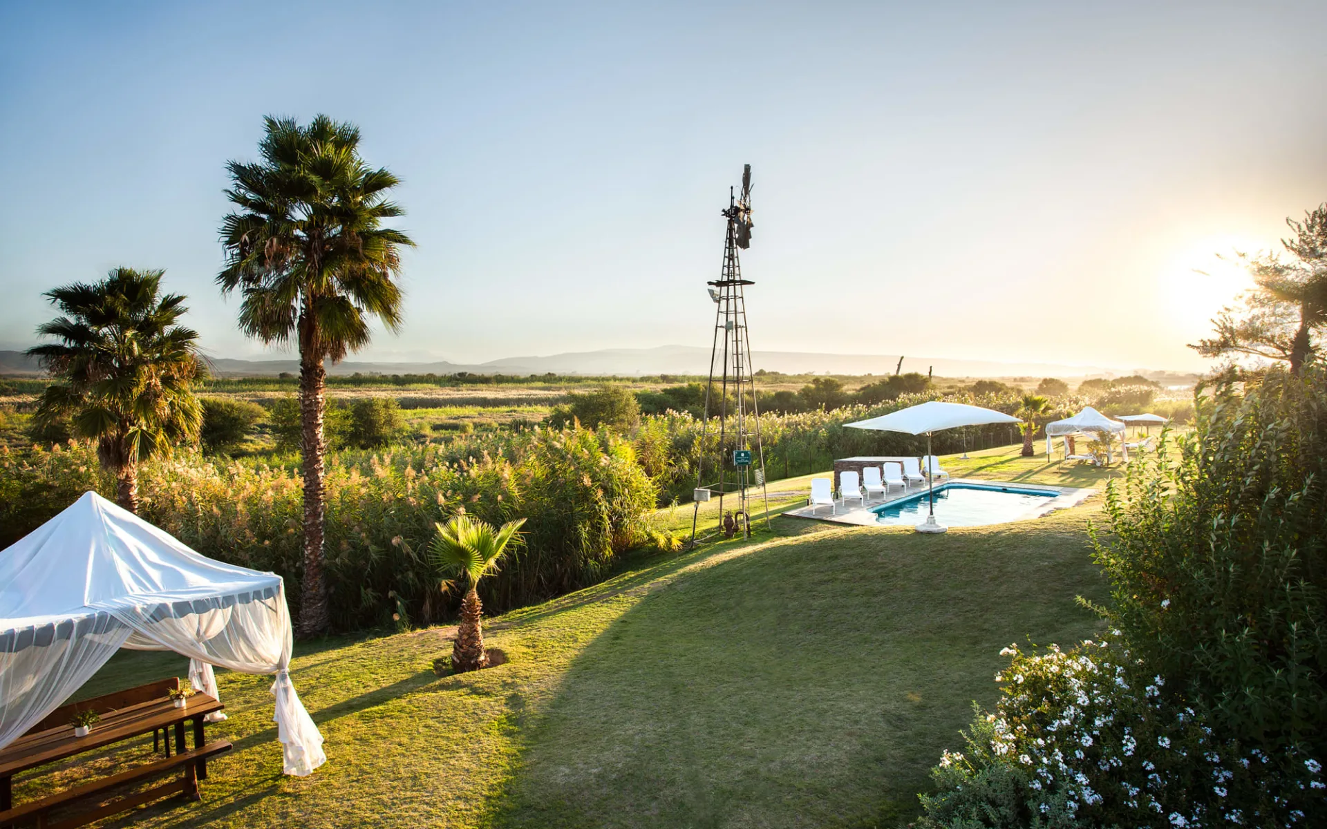 De Zeekoe Guest Farm in Oudtshoorn: De Zeekoe - Swimmingpool De Zeekoe Guest Farm in Oudtshoorn: De Zeekoe - Swimmingpool