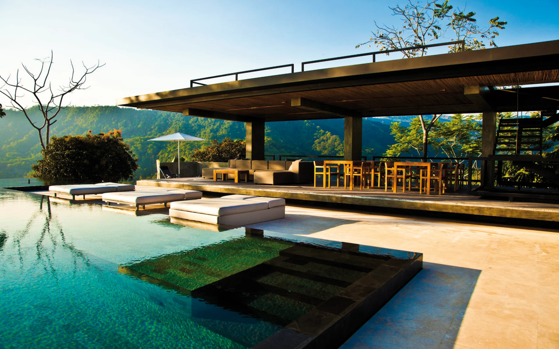 Kurà Boutique Hotel in Uvita: pool kura design villas pool berge Kurà Boutique Hotel in Uvita: pool kura design villas pool berge