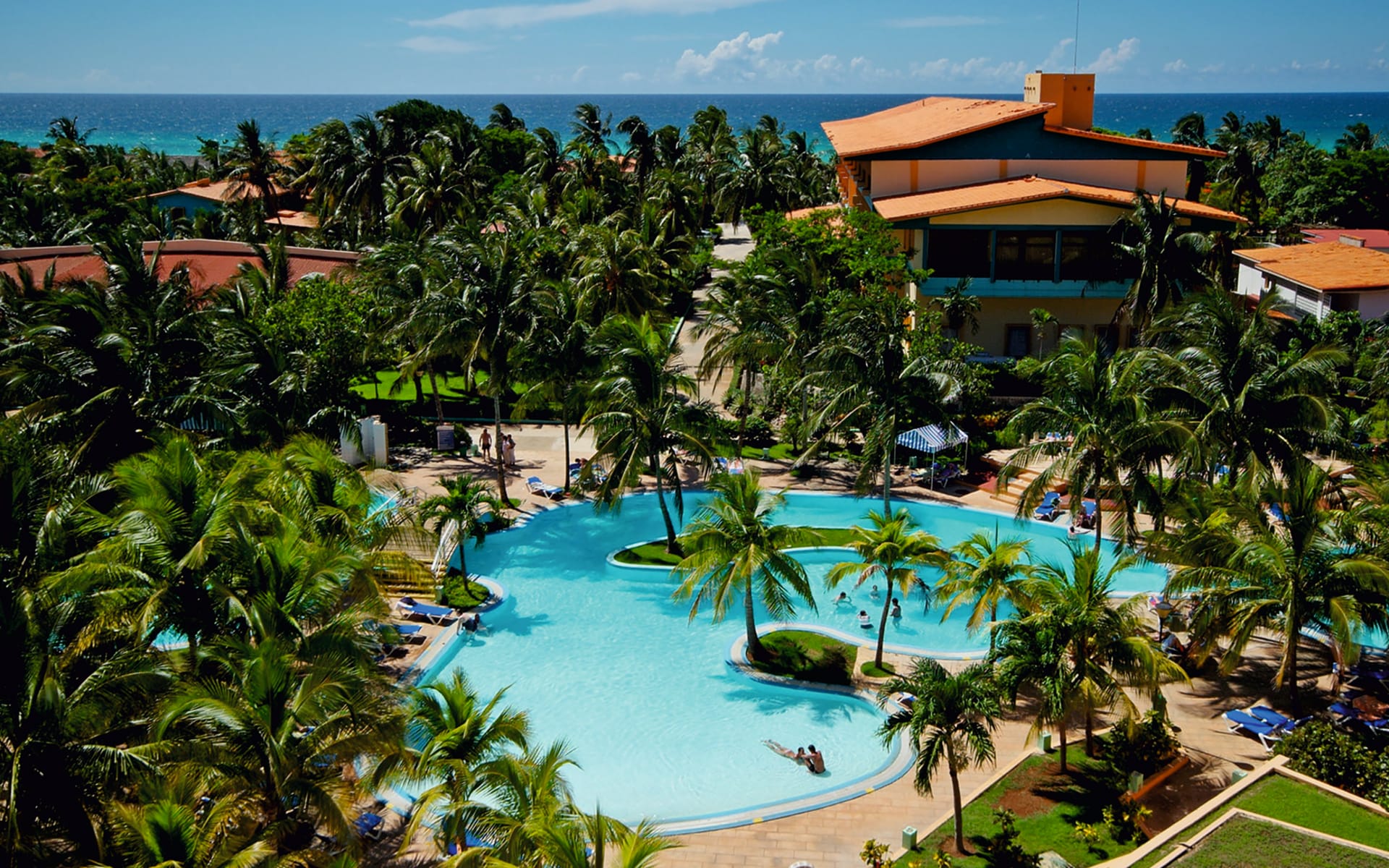 Sol Varadero Beach: pool sol sirenas coral pool palmen haus