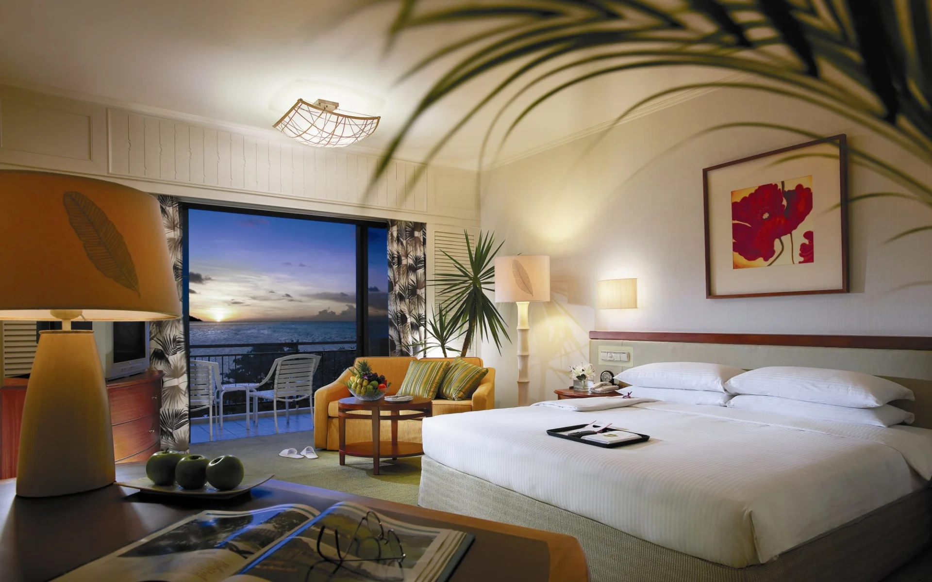 Shangri-La's Rasa Sayang Resort & Spa in Penang:  Deluxe Seaview | Garden Wing